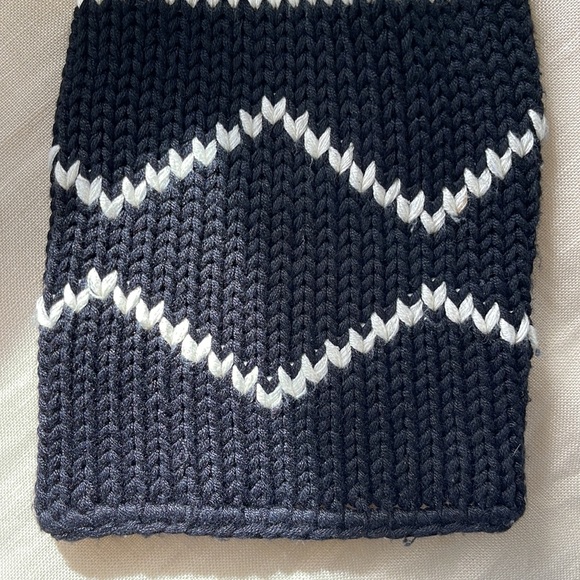 ZZ Silk Brand 70%Silk , 30%Cotton Black & Ivory Knit zip Cardigan size L - Picture 7 of 7